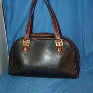 BALLY shoulder Bag in Pebbled Black Leather